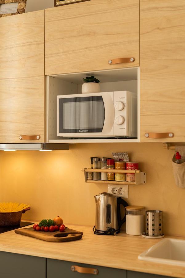 Pula City Apartment With Private Parking Free Exterior photo